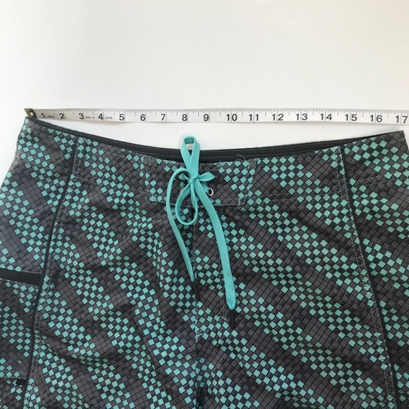 Nike 6.0 Aqua Blue Check Swim Board Shorts 34 - Picture 6 of 6